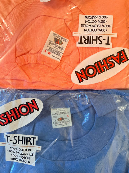 Vintage Lot of Fruit of The Loom T-shirts
