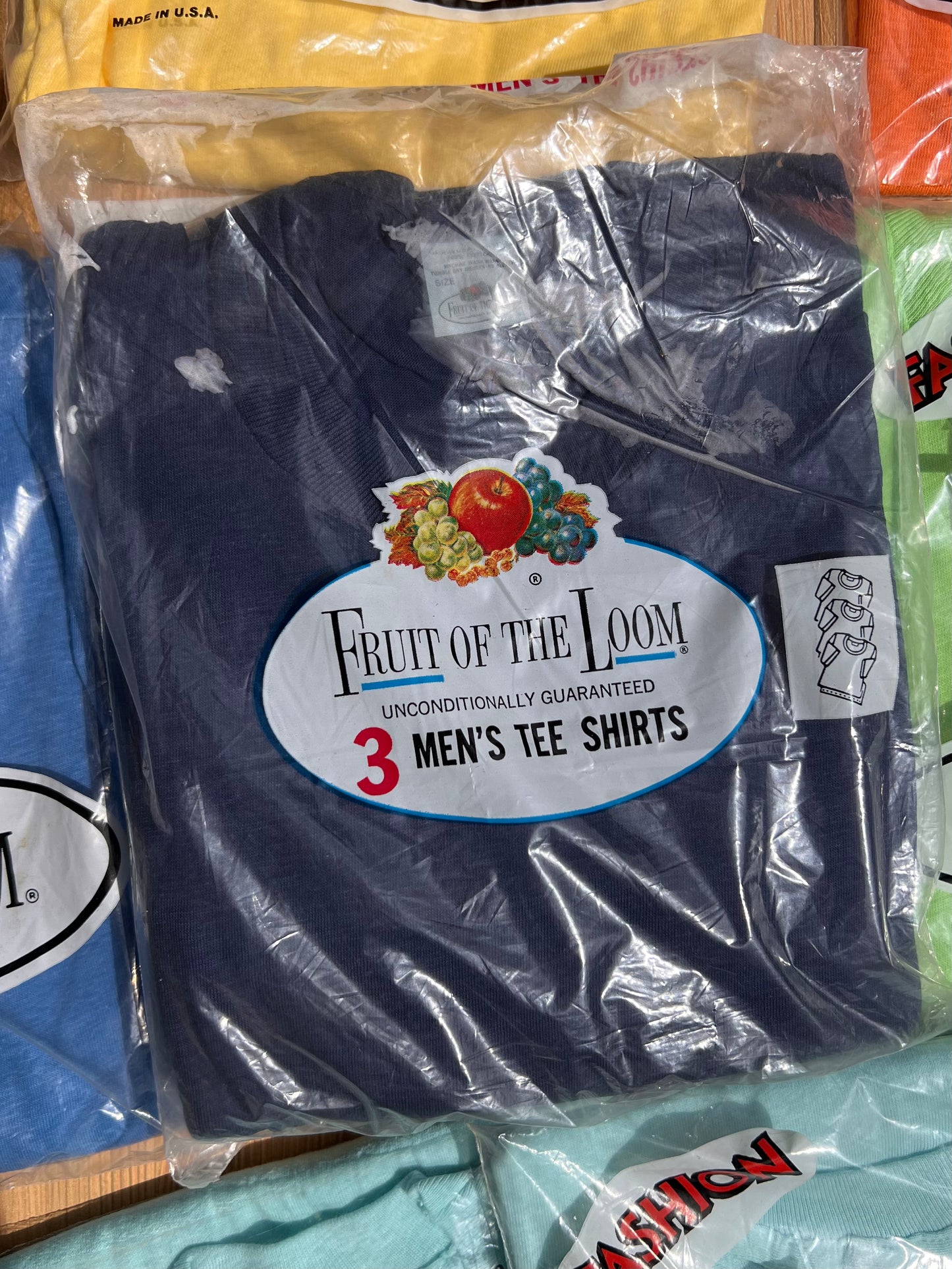 3 Vintage Fruit Of The Loom T-Shirts